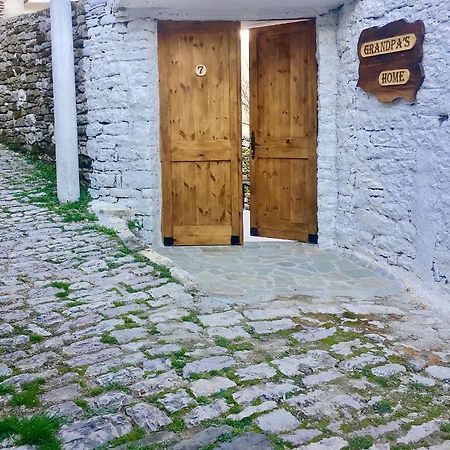 Grandpa'S Home Gjirokastra Zewnętrze zdjęcie